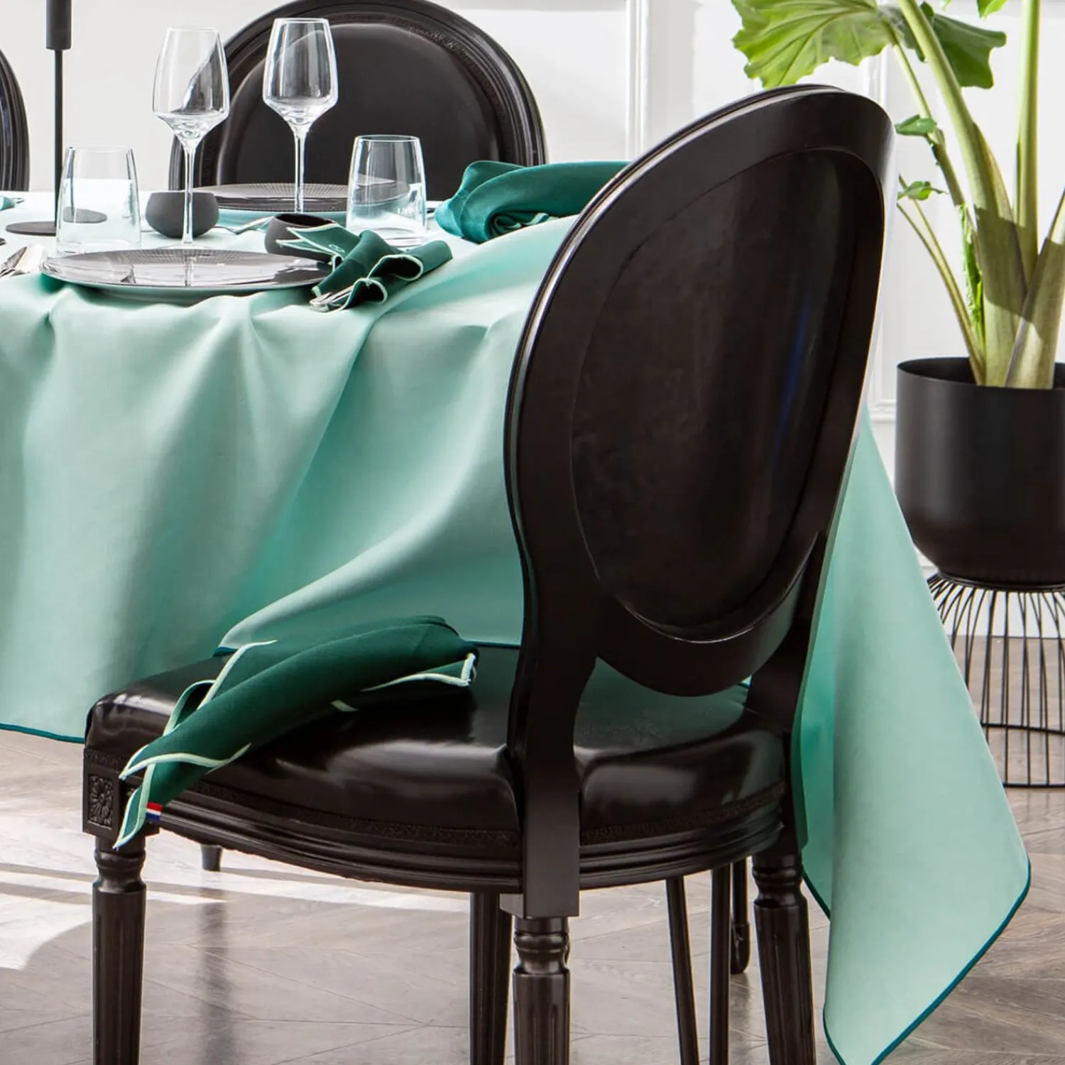 Degrenne Mint Green Cotton & Linen Shades